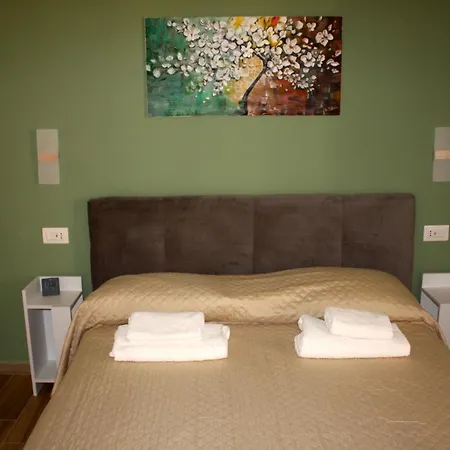 Guest house Pleasant *